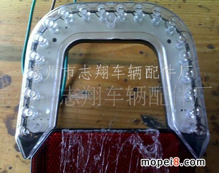 CG󿿱LED
