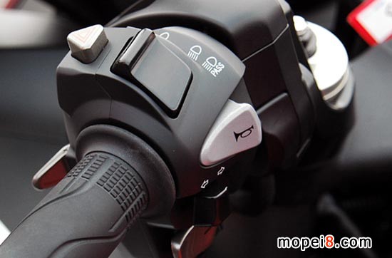 VFR1200Ħ܇(ch)(c)o(w)xU