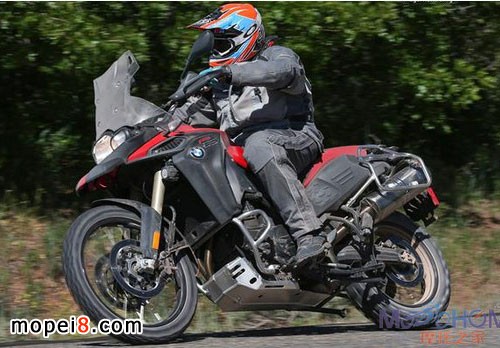 2014RԽҰĦ܇(ch)̽U(xin)BMW F 800 GS(gu)ԇ{