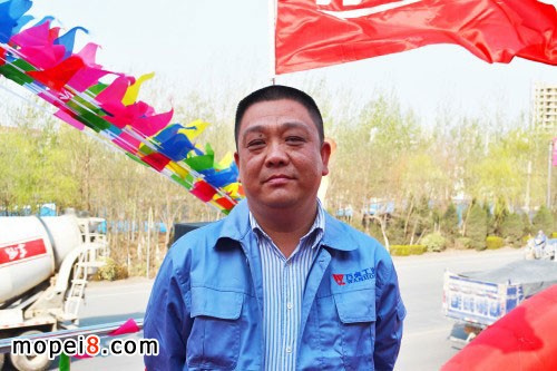萬虎摩托車山西經(jīng)銷商郝建利