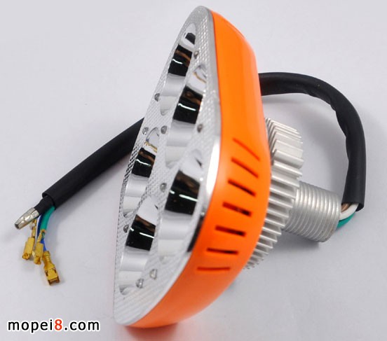 ͨĦ܇LED(LED)߲ҹП
