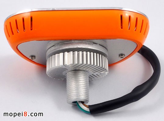ͨĦ܇LED(LED)߲ҹП