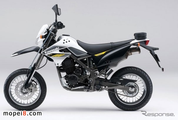川崎Kawasaki KLX125和D-TRACKER125