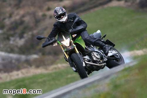 ApriliaMana850 GTȫĦ܇(ch)?yn)? width=