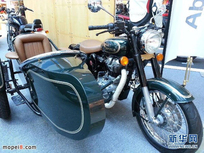 英國(guó)皇家恩菲爾德摩托車(chē)