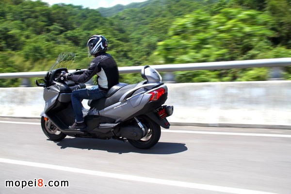 Suzuki Burgman650Executive鈴木摩托車