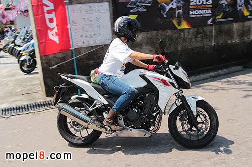 2013Honda摩托車系列新車試騎試駕