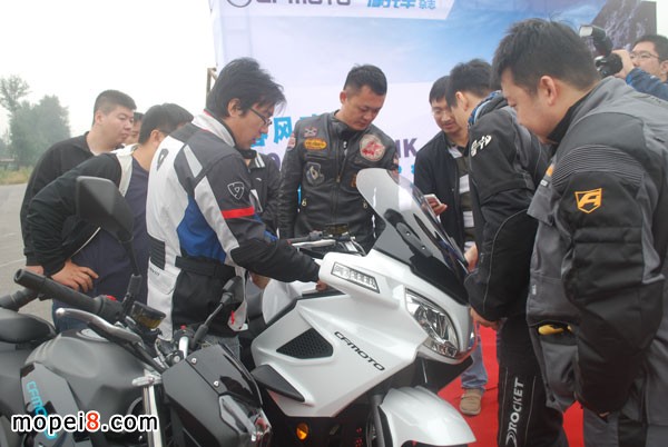 2014款春風650NK與650TR北京媒體試駕會