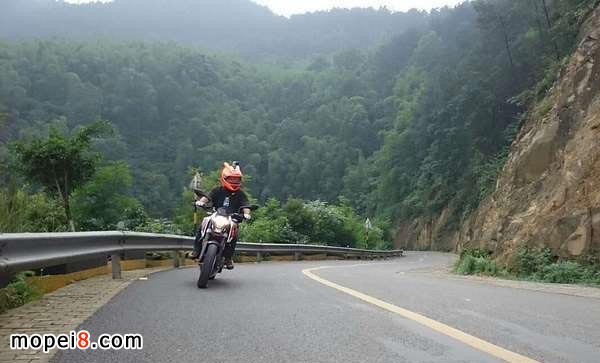 KTM 390 duke試駕