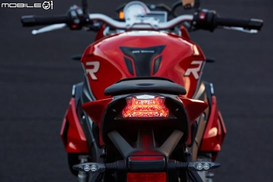 寶馬摩托全新街跑車BMW S1000R