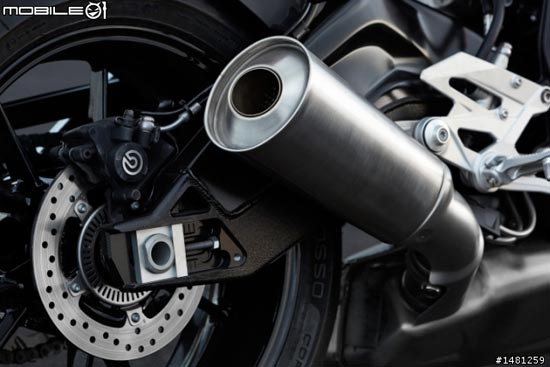 寶馬摩托全新街跑車BMW S1000R