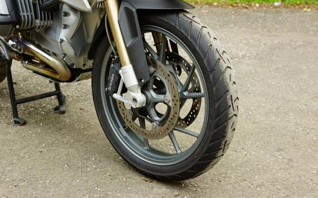 2013 BMW R1200GS水鳥(niǎo)摩托車測(cè)評(píng)
