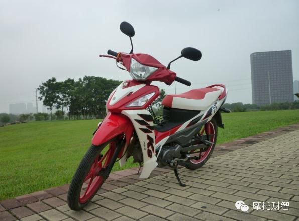 建設(shè)K8彎梁摩托車 JS110-5賽車版使用體會