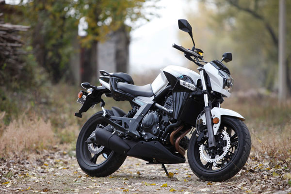 春風(fēng)CF650NK ABS 2015款
