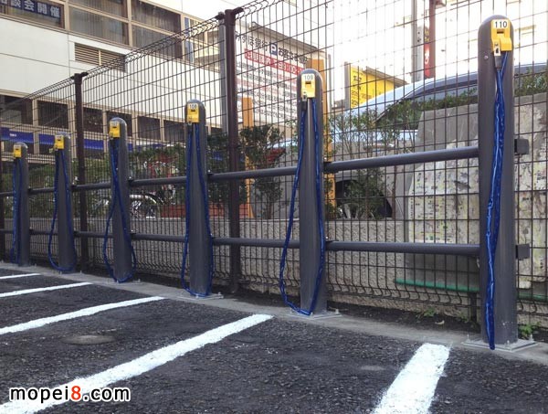 日本新型柱式摩托車/自行車收費(fèi)樁