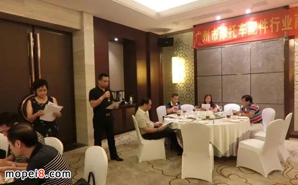 廣州市摩托車配件行業(yè)商會會長發(fā)言