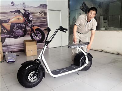 重慶奧騎樂摩托車零配件有限公司總經(jīng)理張衛(wèi)