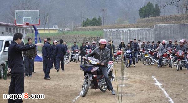 摩托車駕照的考取步驟及費用