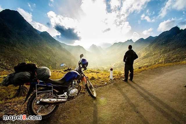 摩托車騎行旅游